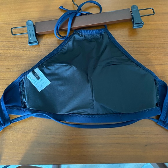 JCREW two-piece bathing suit - Picture 9 of 9